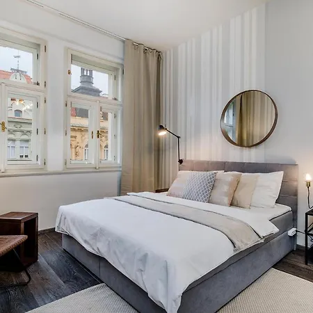 Charming Apartments Prague By Michal&Friends Exterior photo