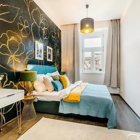 Charming Apartments Prague By Michal&Friends Exterior photo