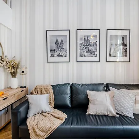 Charming Apartments Prague By Michal&Friends Exterior photo