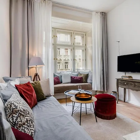 Charming Apartments Prague By Michal&Friends Exterior photo