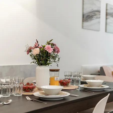 Charming Apartments Prague By Michal&Friends Exterior photo